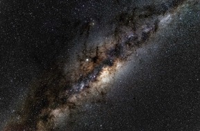 Looking into the heart of the Milky Way