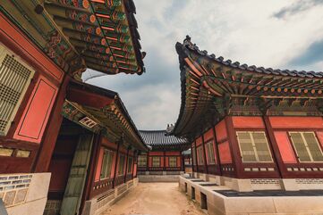 Inside 경복궁